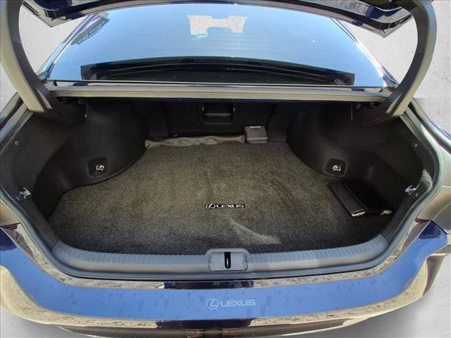 Used 2023 Lexus ES 300h w/ Premium Package FWD image 6