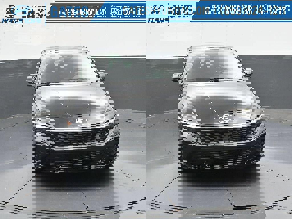 New 2025 Hyundai Elantra Sport image 5