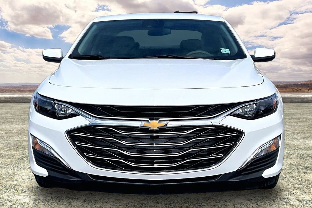 Used 2024 Chevrolet Malibu LS image 2