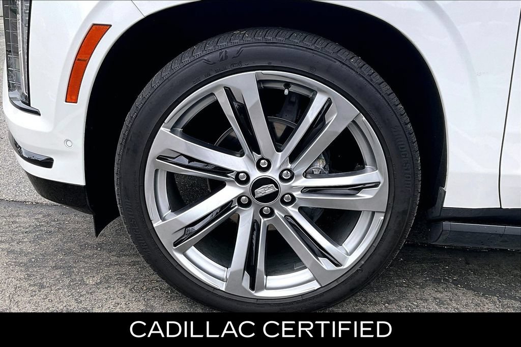 Certified 2025 Cadillac Escalade ESV Sport Platinum AWD/4WD image 12