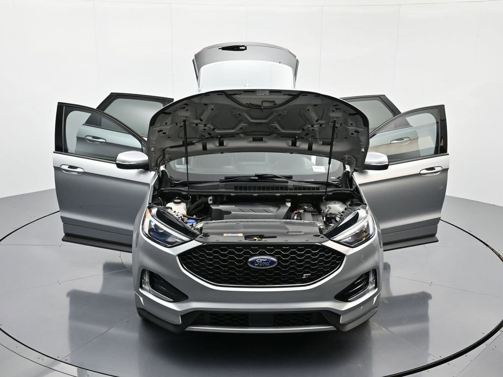 Used 2020 Ford Edge ST image 46