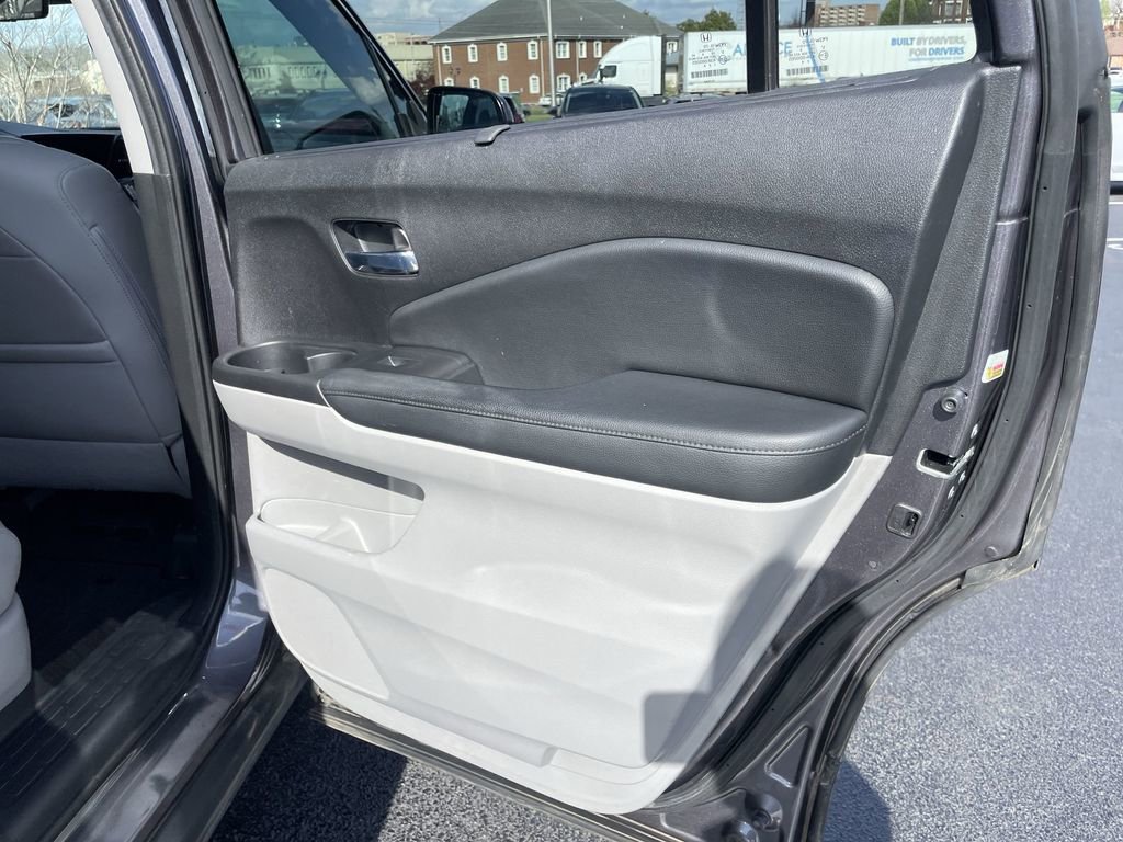 Used 2019 Honda Pilot EX-L image 23
