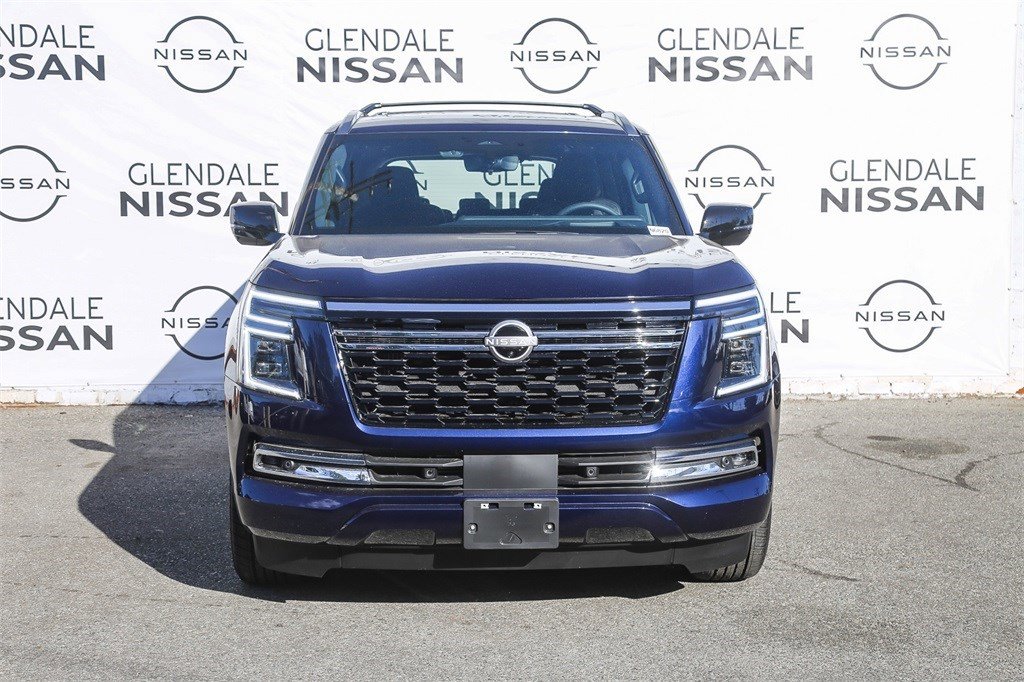New 2025 Nissan Armada Platinum Reserve image 2