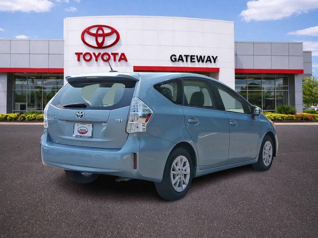 Used 2014 Toyota Prius V Three FWD image 5