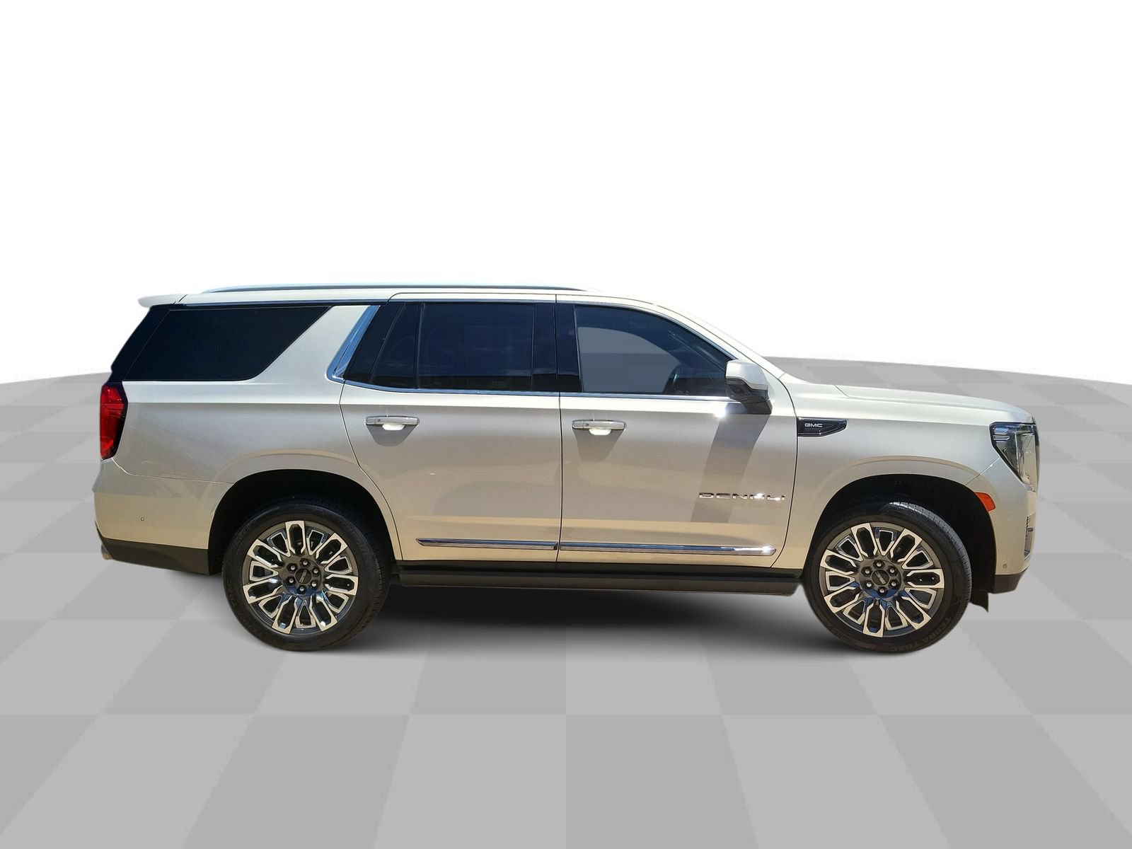 Used 2024 GMC Yukon Denali Ultimate AWD/4WD image 9