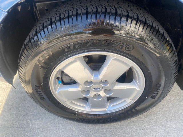 Used 2009 Ford Escape XLS image 20