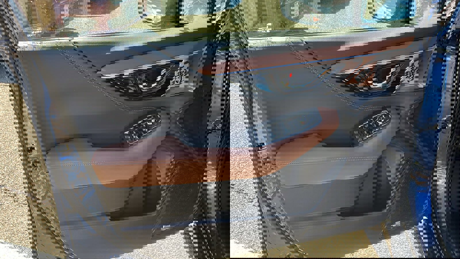 Certified 2021 Subaru Outback Touring XT image 10