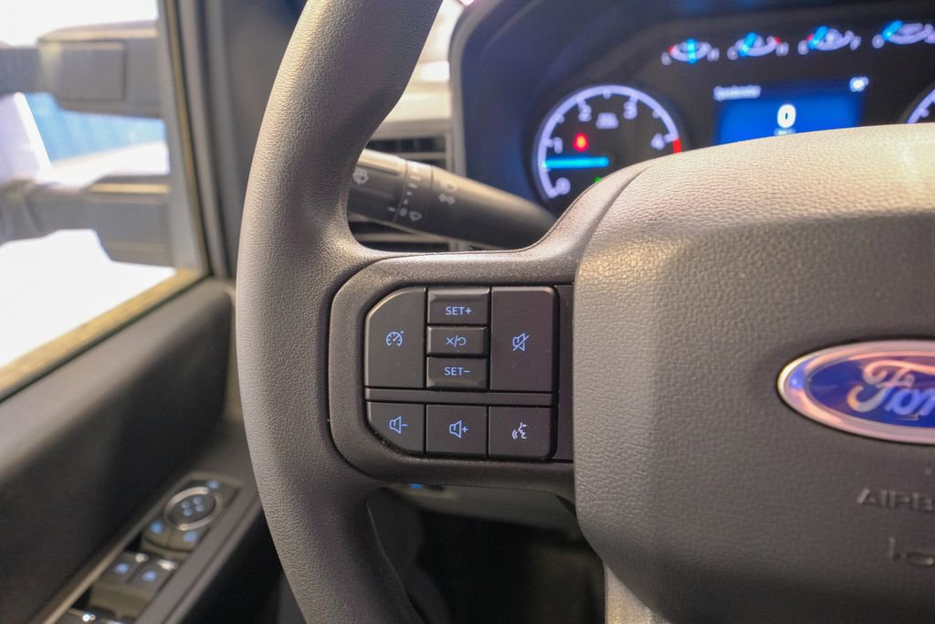 New 2025 Ford F250 XL w/ XL Chrome Package image 36