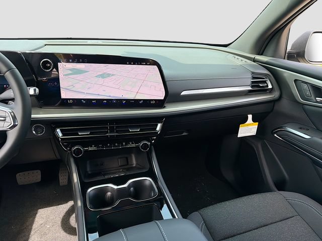 New 2026 Chevrolet Traverse LT w/ Driver Confidence Package AWD/4WD image 25