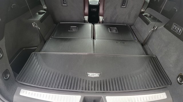 Used 2024 Cadillac XT6 Premium Luxury w/ Technology Package AWD/4WD image 60