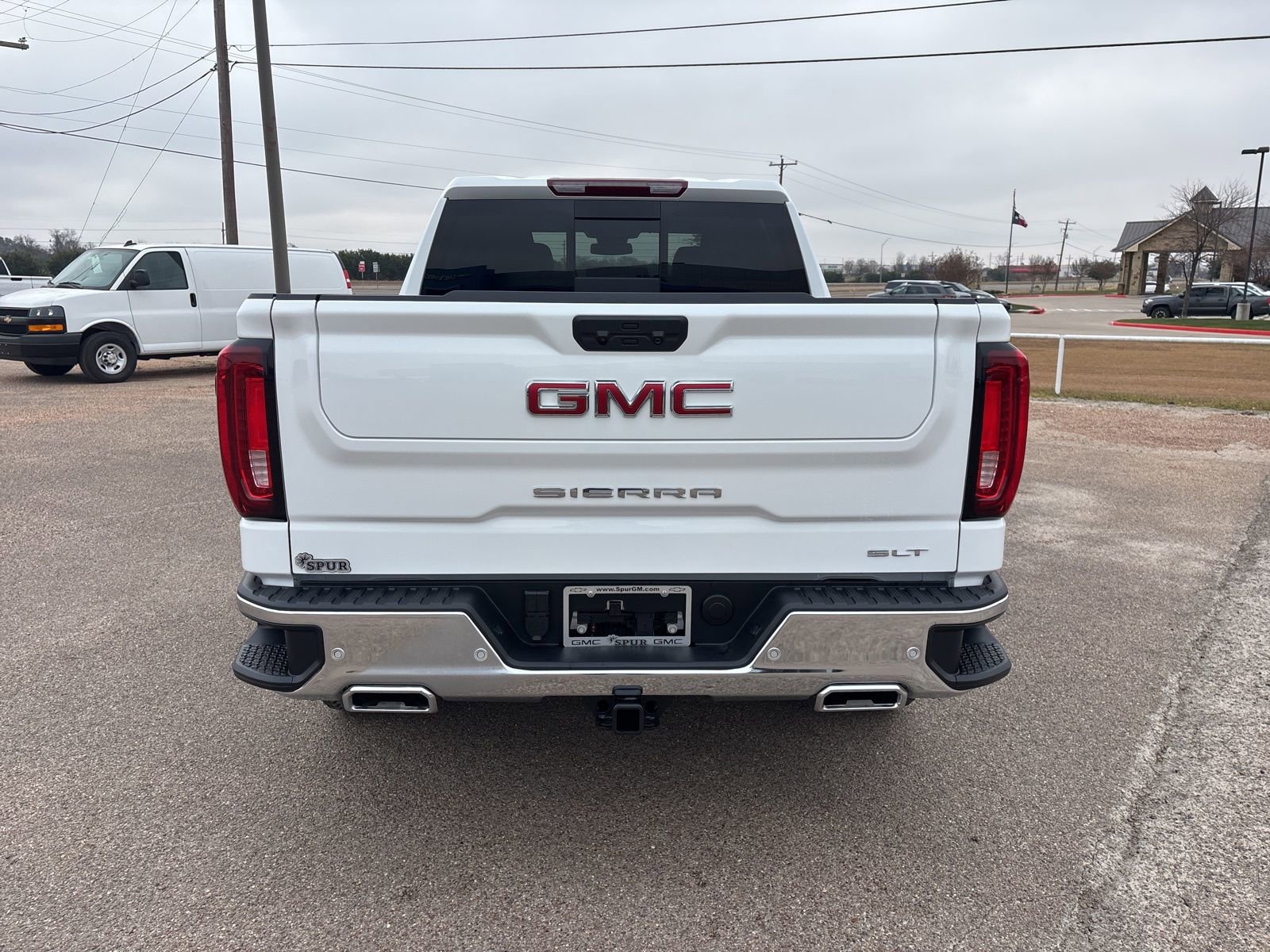 New 2026 GMC Sierra 1500 SLT image 5