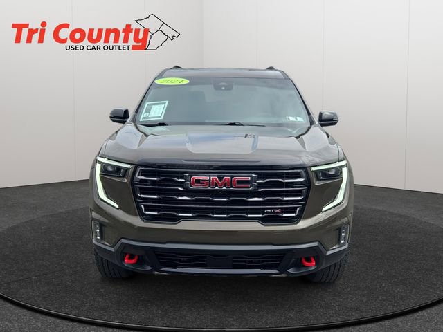 Used 2024 GMC Acadia AT4 w/ Luxury Package image 2