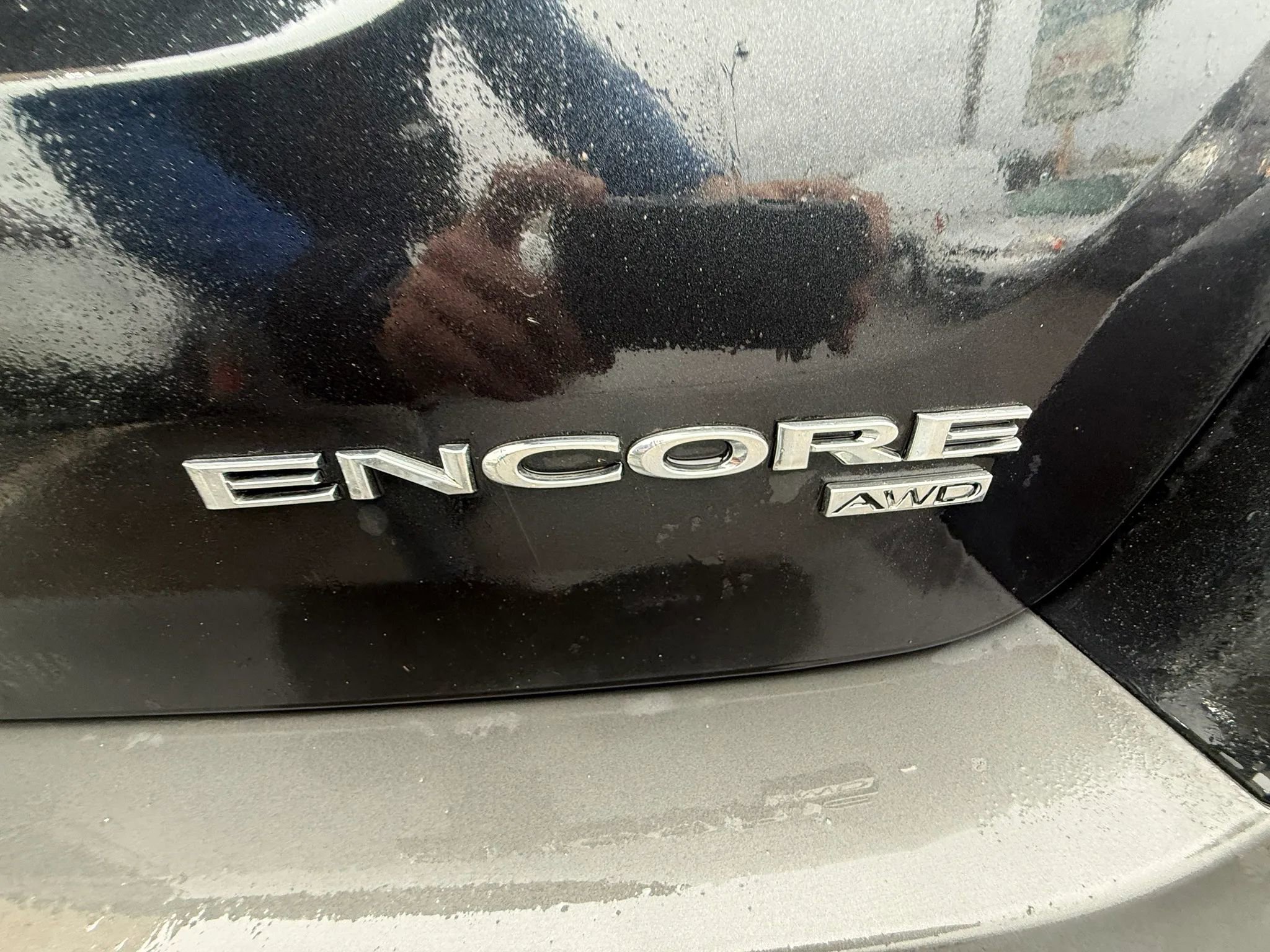 Used 2015 Buick Encore Leather AWD/4WD image 28