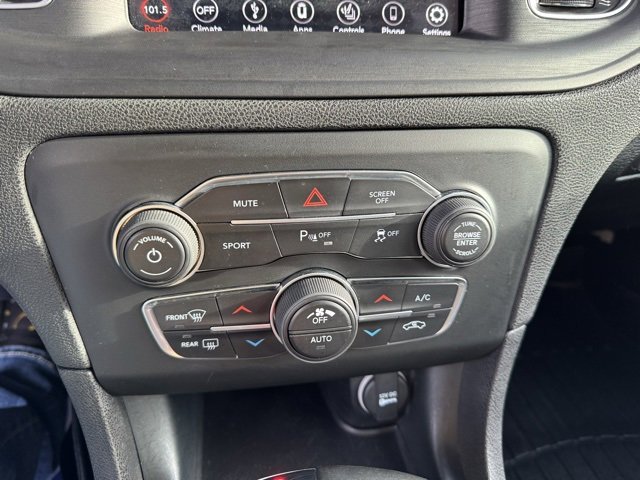 Used 2018 Dodge Charger R/T image 21