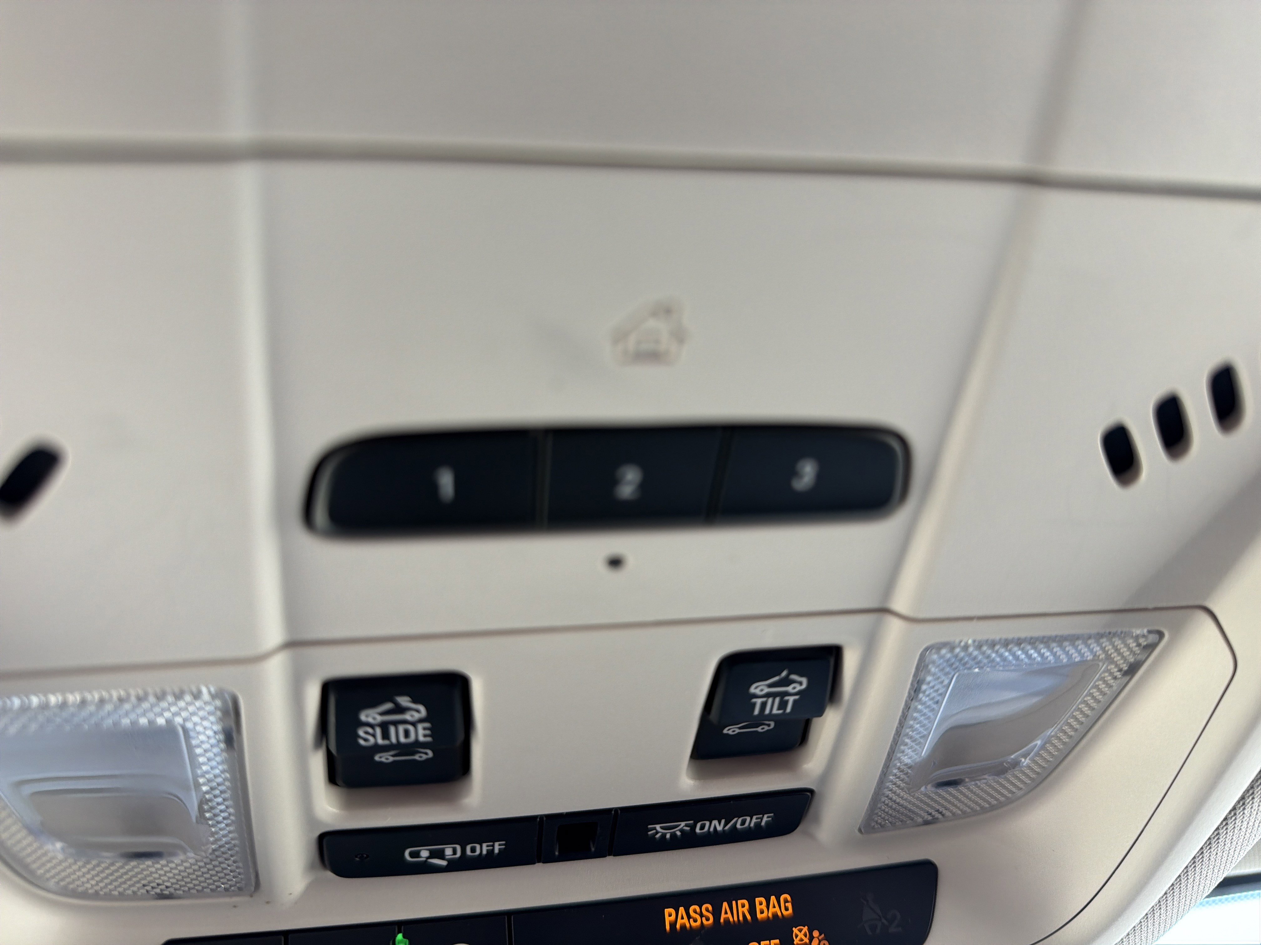 Used 2023 GMC Acadia Denali w/ Denali Technology Package image 55