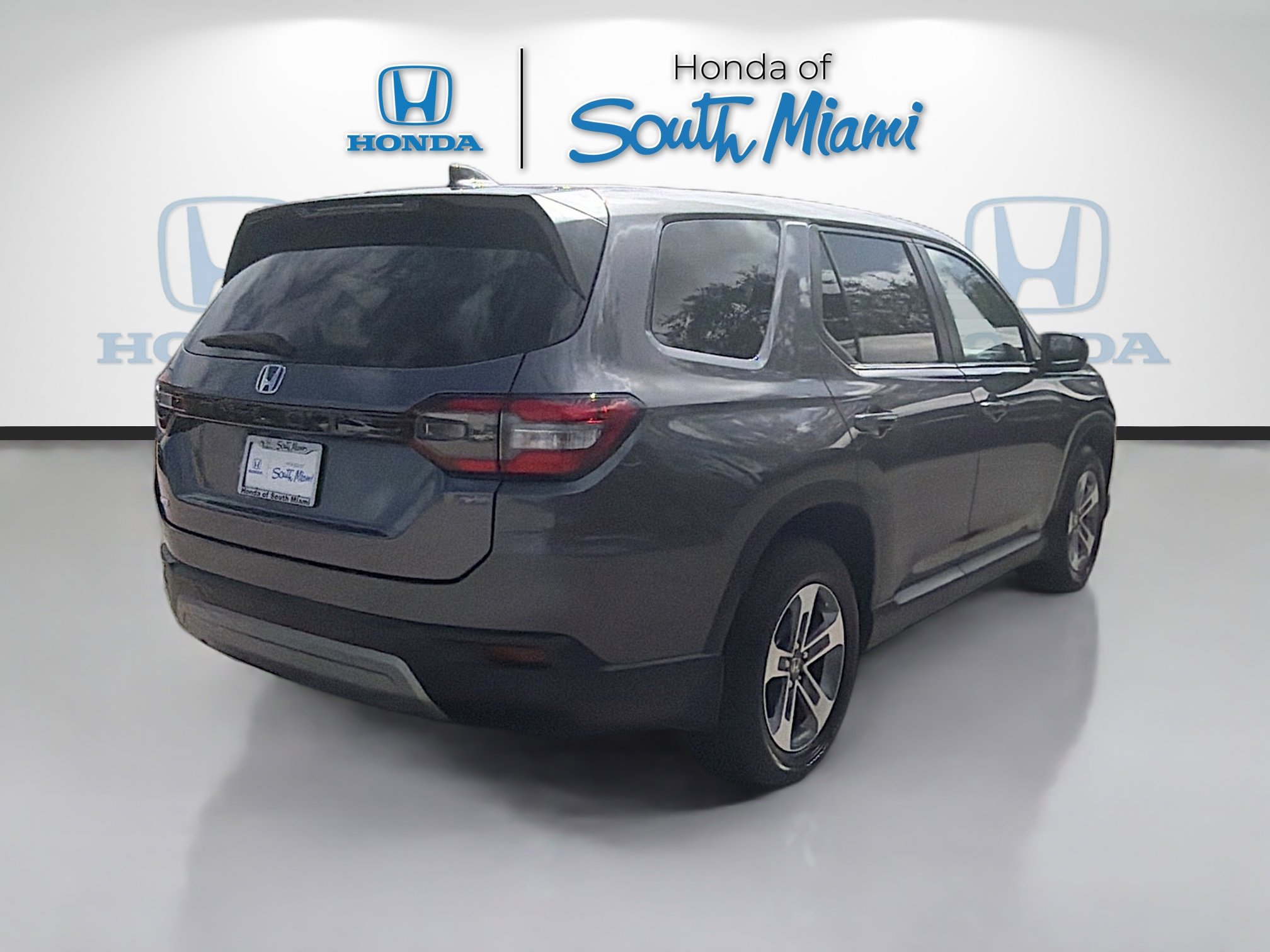 Certified 2025 Honda Pilot EX-L image 7