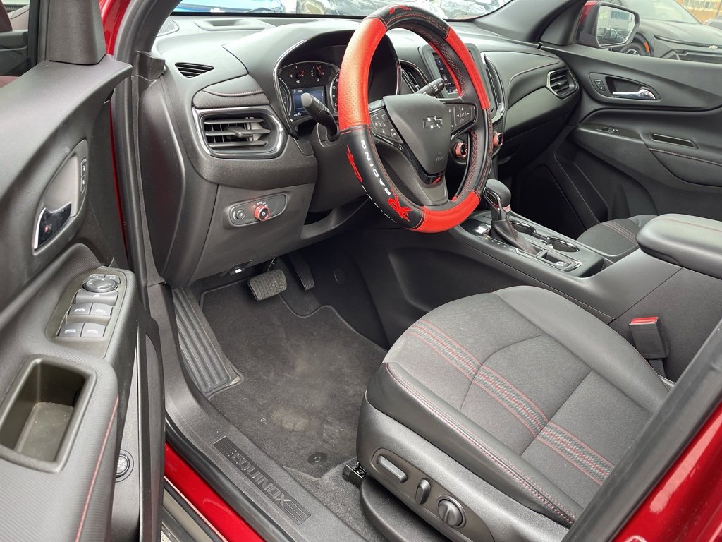 Used 2024 Chevrolet Equinox RS image 9