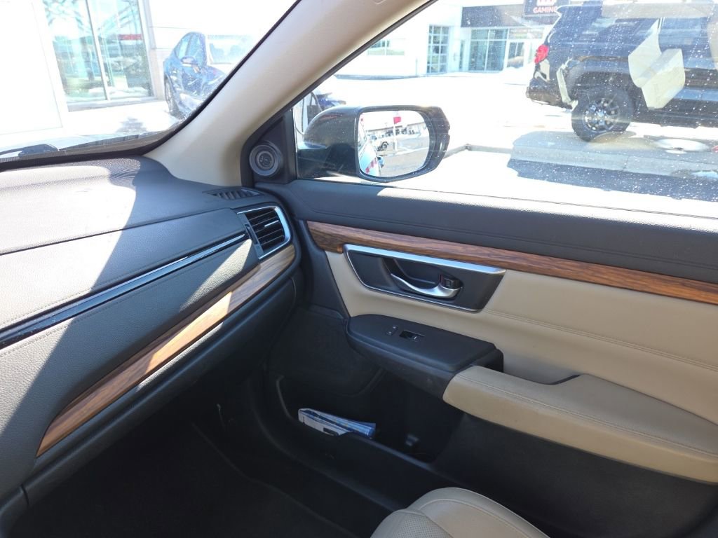 Used 2017 Honda CR-V Touring image 22