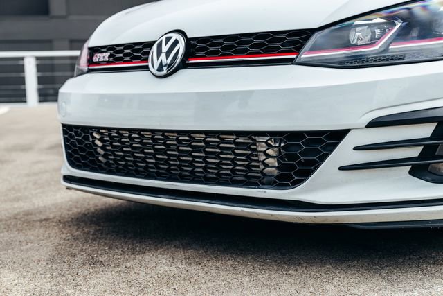 Used 2019 Volkswagen GTI SE FWD image 28