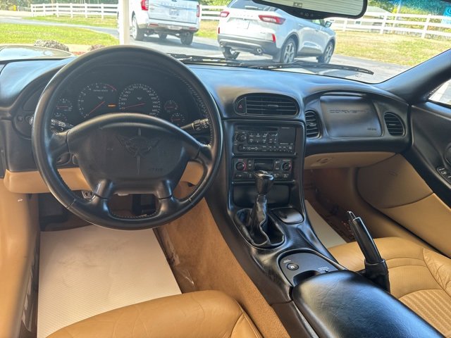 Used 2002 Chevrolet Corvette Base w/ Preferred Equipment Group1 image 19