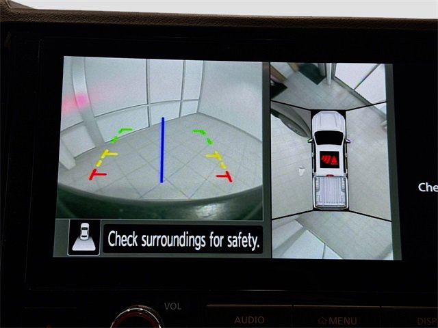 Used 2025 Nissan Frontier PRO-4X w/ Pro Convenience Package image 11