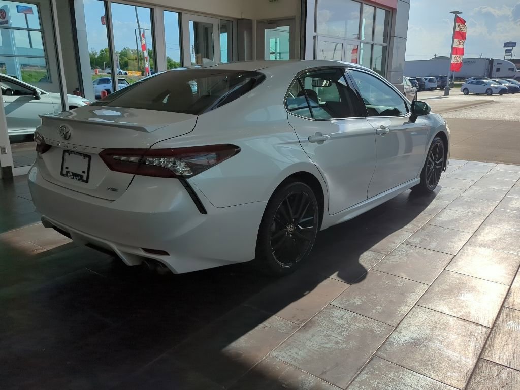 Used 2024 Toyota Camry XSE image 6