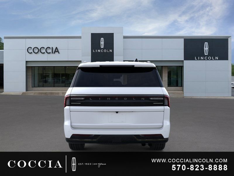 New 2026 Lincoln Navigator L Reserve w/ Jet Appearance Package AWD/4WD image 5