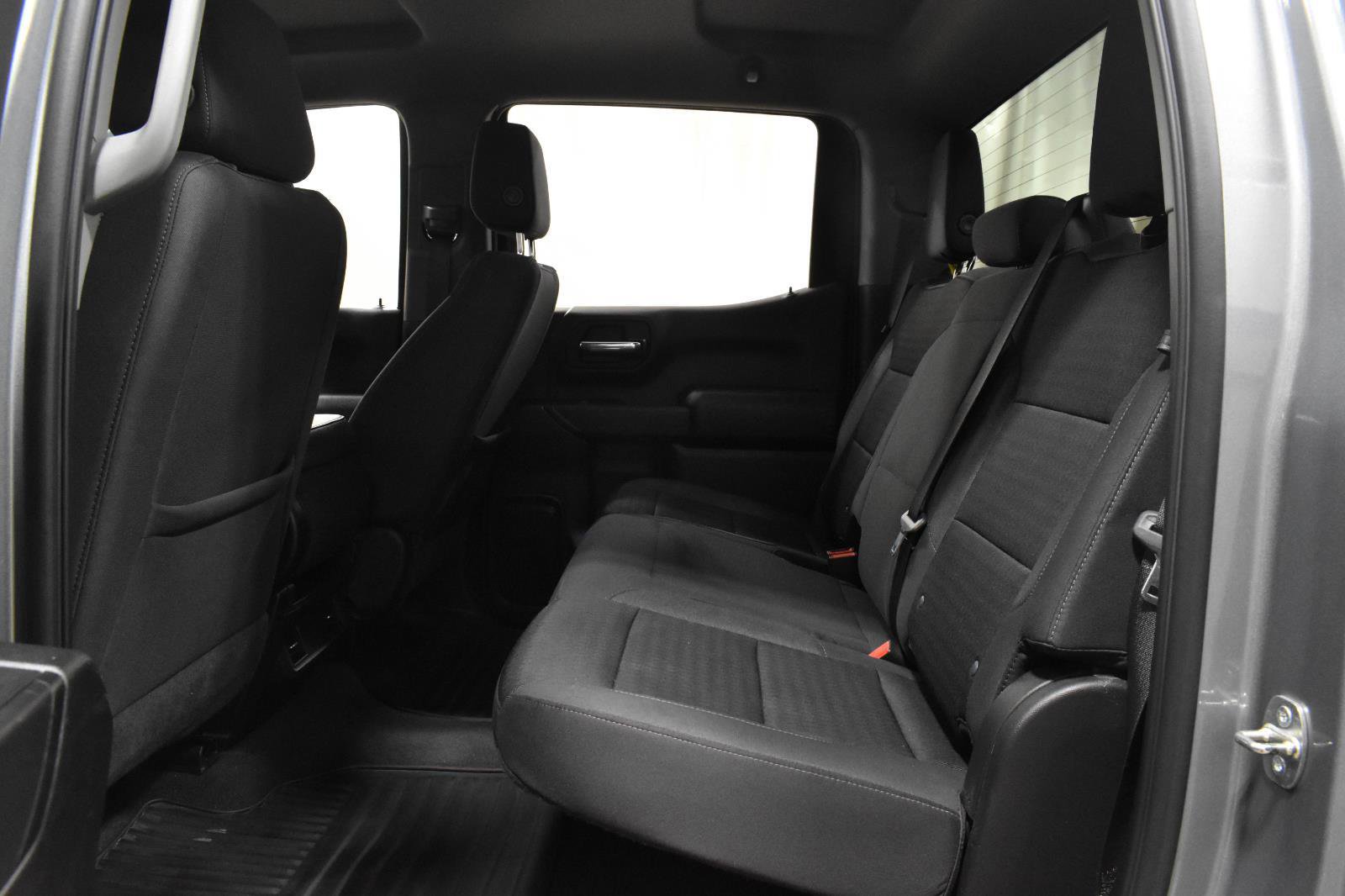 Used 2023 Chevrolet Silverado 1500 Custom w/ LPO, Dark Essentials Package AWD/4WD image 8