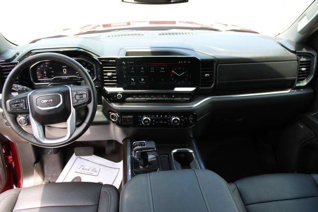 Used 2024 GMC Sierra 1500 SLT w/ SLT Premium Plus Package AWD/4WD image 23