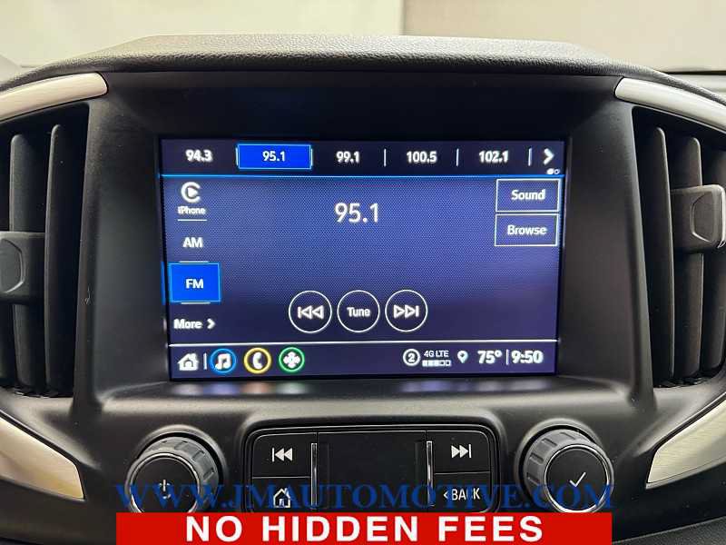 Used 2024 GMC Terrain SLT AWD/4WD image 22