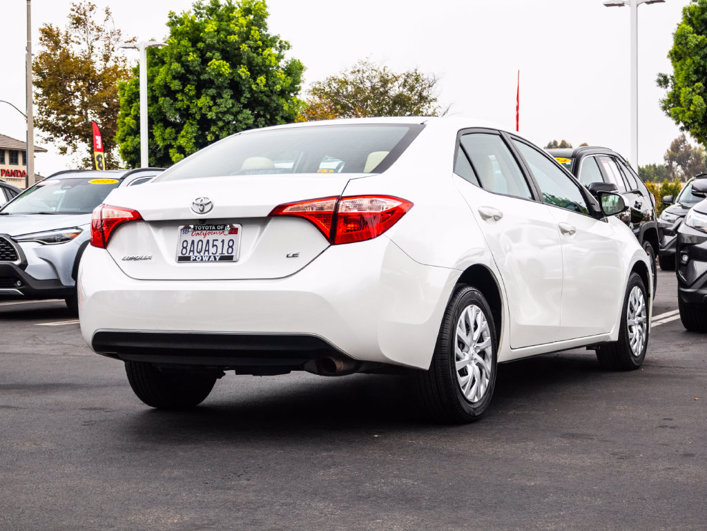 Used 2017 Toyota Corolla LE w/ Carpet Mat Package (TMS) FWD image 9