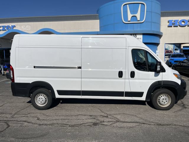 Used 2025 RAM ProMaster 2500 w/ Convenience Group FWD image 11