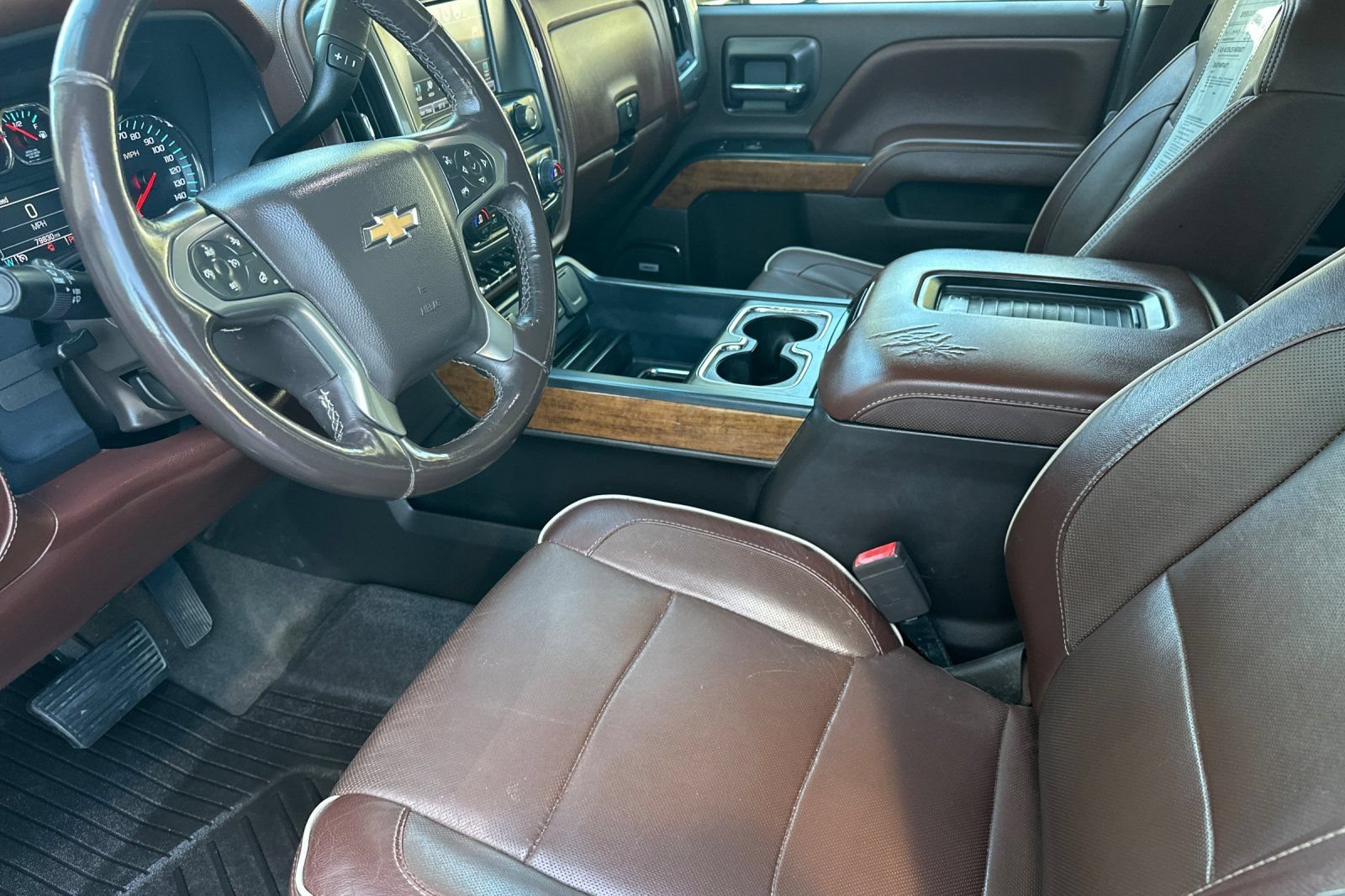 Used 2018 Chevrolet Silverado 3500 High Country w/ Duramax Plus Package AWD/4WD image 10