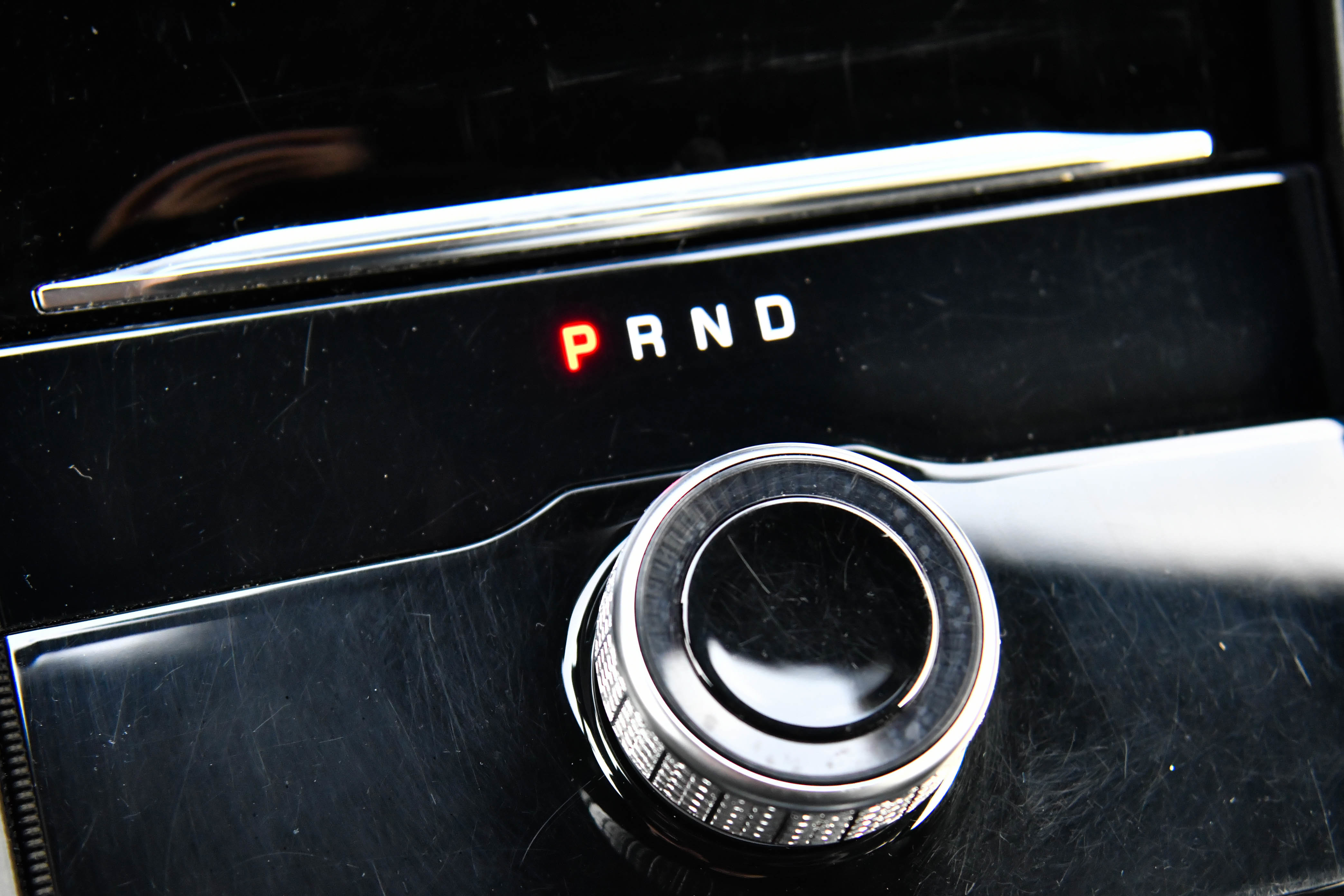 Used 2024 Jeep Grand Cherokee L Laredo image 30