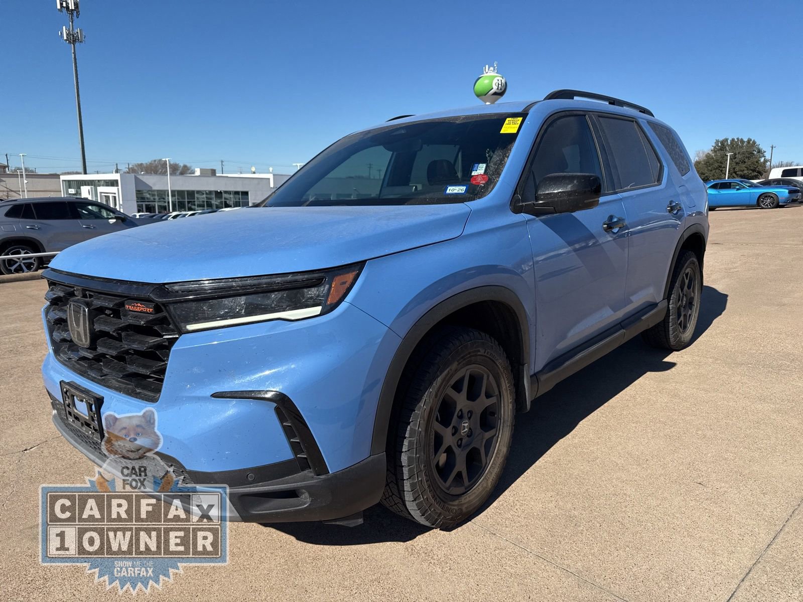 Used 2025 Honda Pilot TrailSport image 3