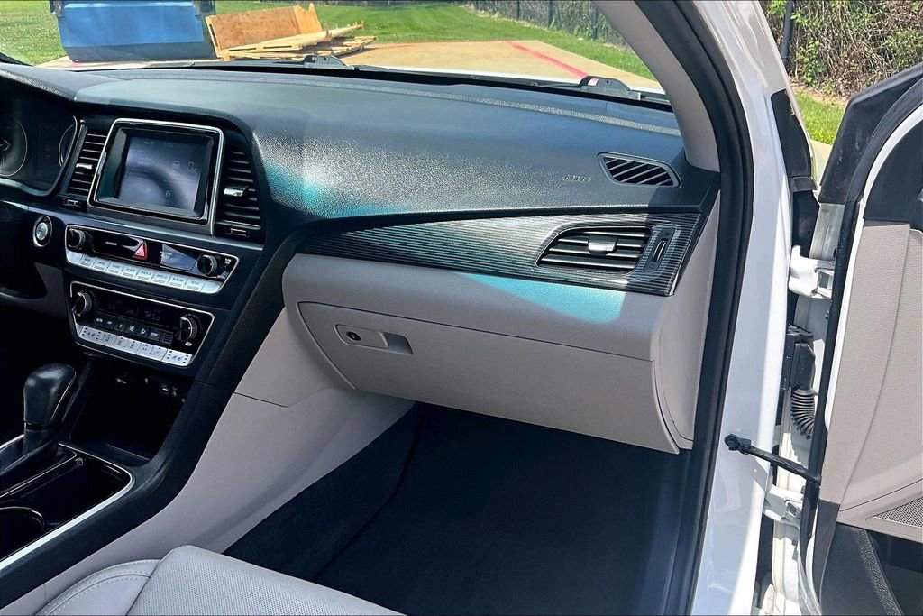 Used 2019 Hyundai Sonata Limited image 21