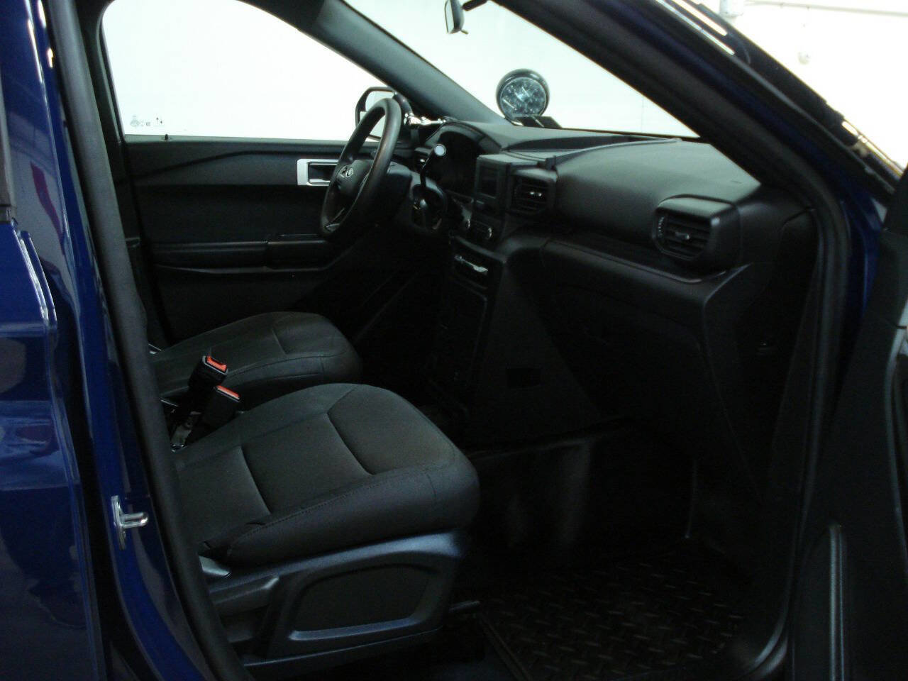 Used 2020 Ford Explorer Police Interceptor Utility AWD image 30