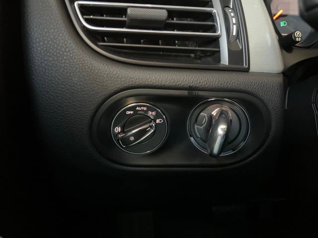 Used 2019 Porsche Macan S image 17