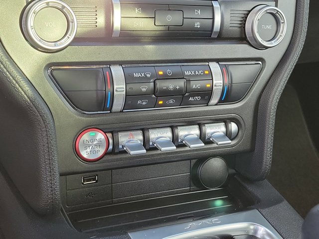 Certified 2022 Ford Mustang Coupe w/ Equipment Group 101A image 32