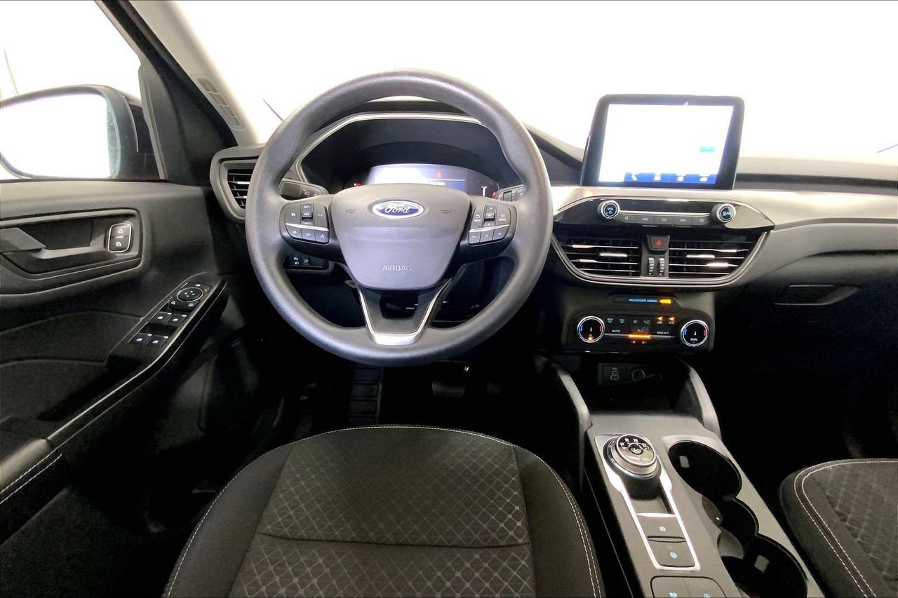Used 2025 Ford Escape Active FWD image 4