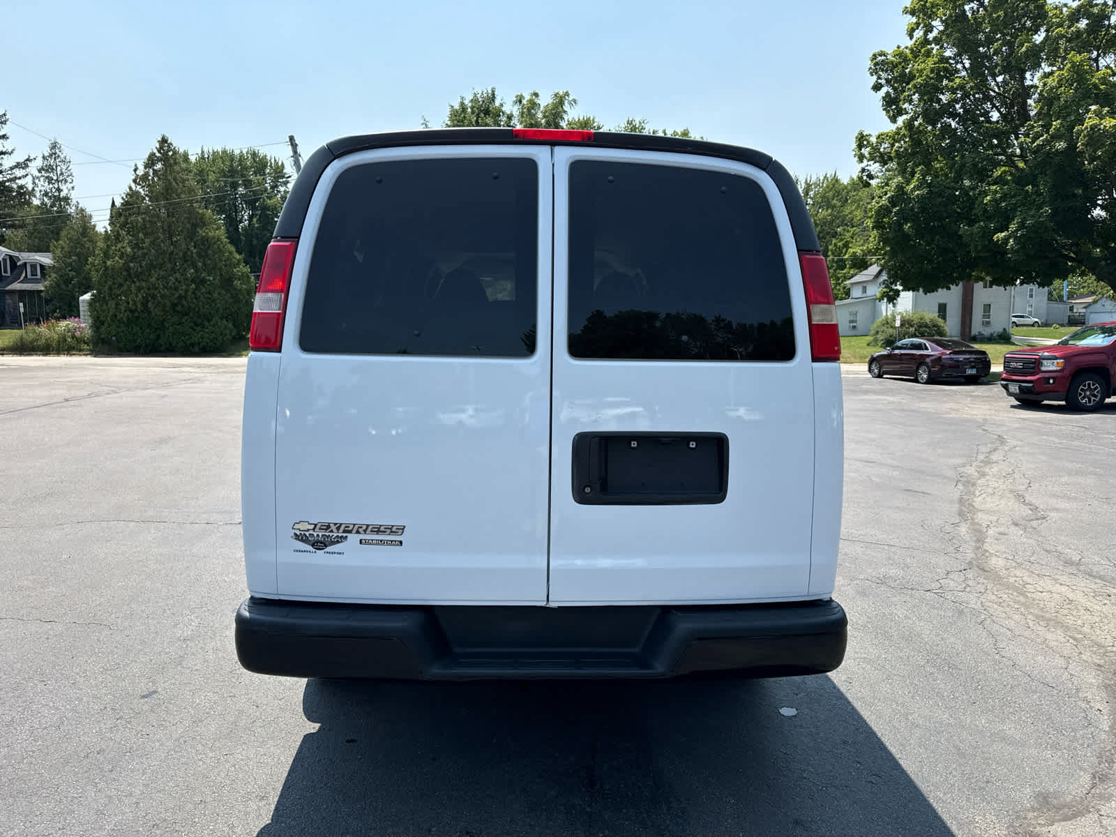 Used 2012 Chevrolet Express 2500 LS RWD image 4