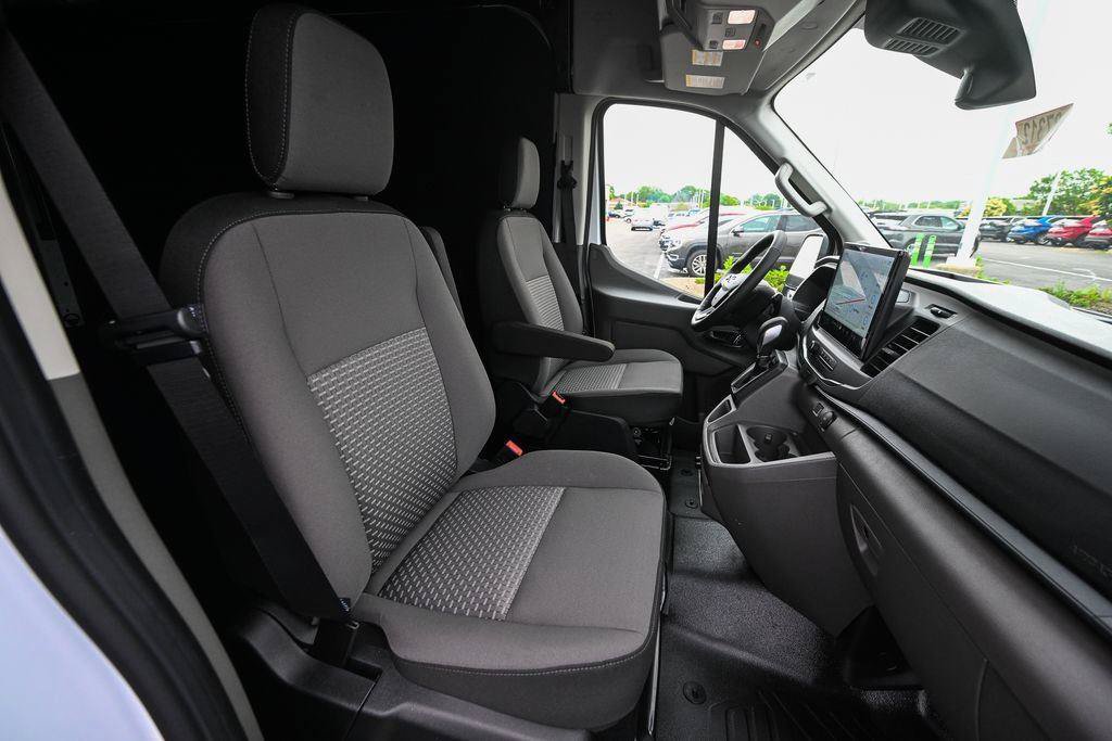 New 2026 Ford Transit 250 148 Medium Roof Extended AWD w/ Exterior Upgrade Package image 17