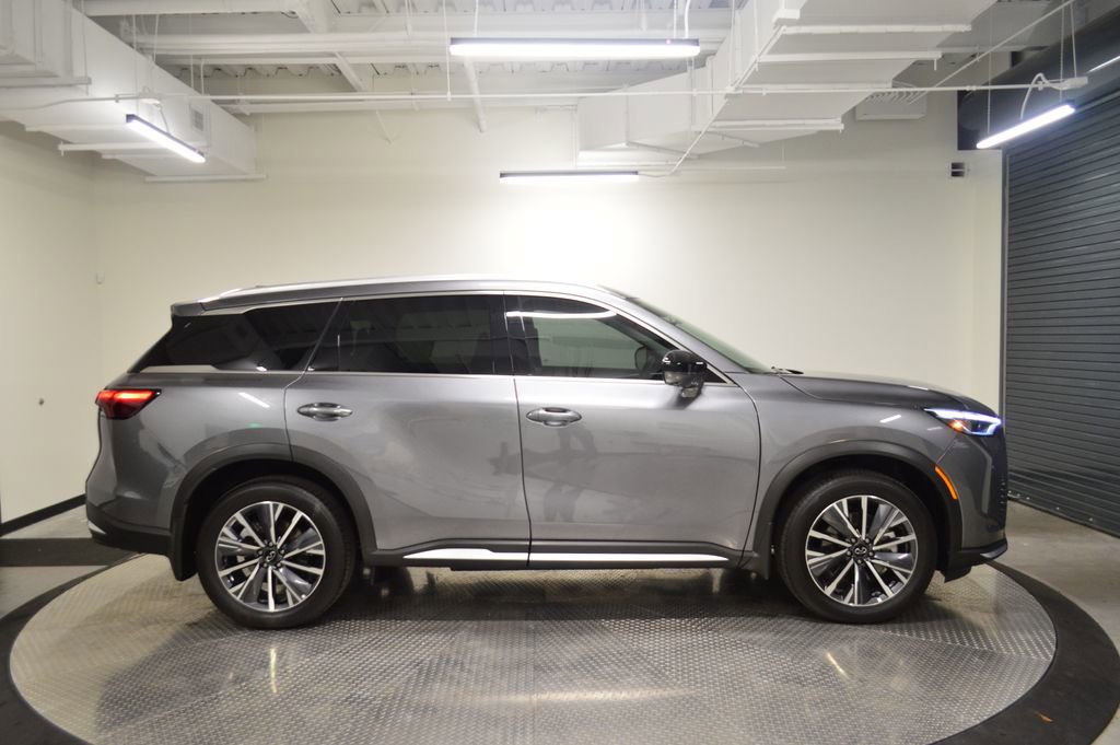 Certified 2026 INFINITI QX60 Luxe w/ Cargo Package AWD/4WD image 8
