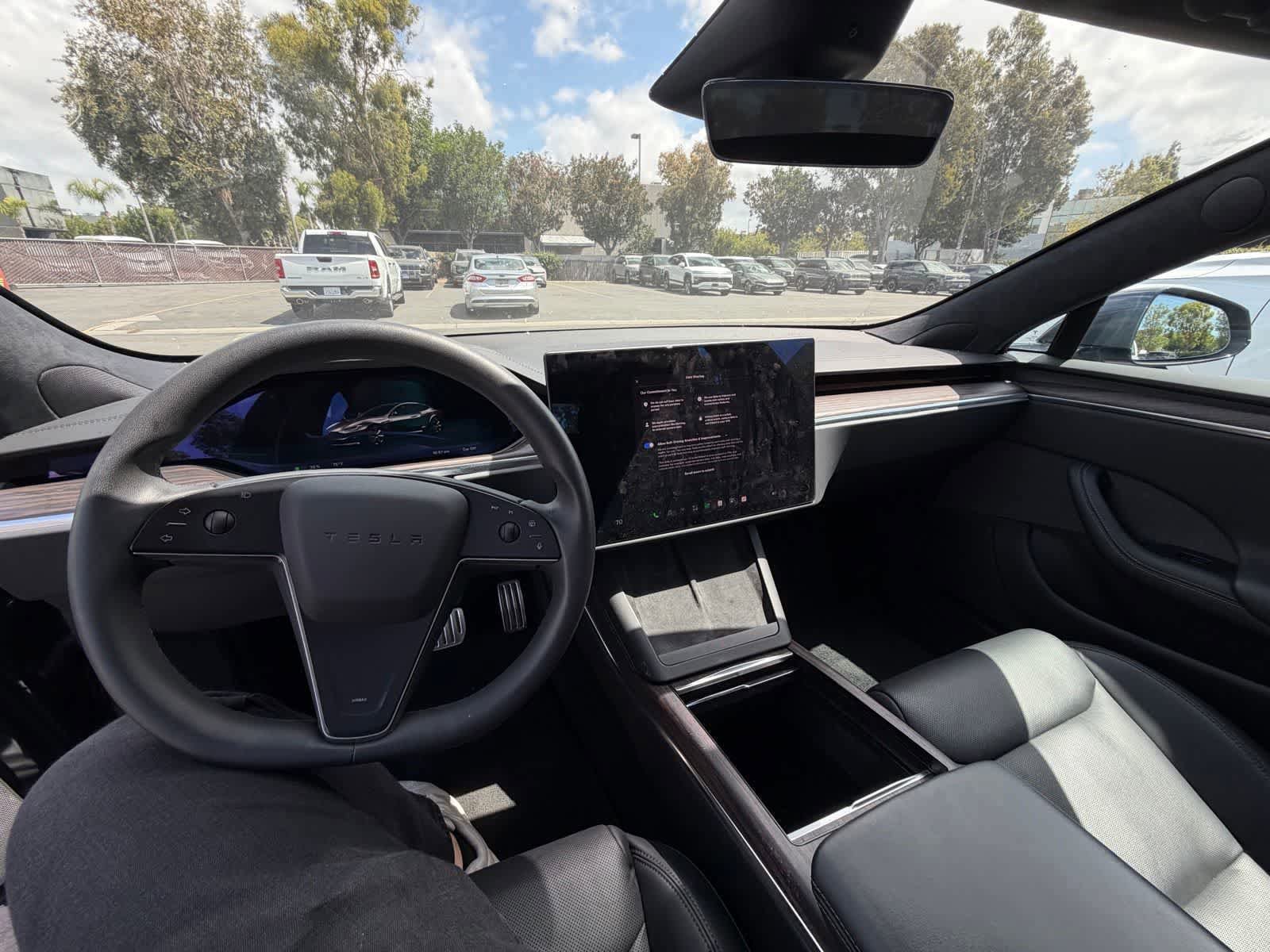 Used 2023 Tesla Model S AWD/4WD image 7