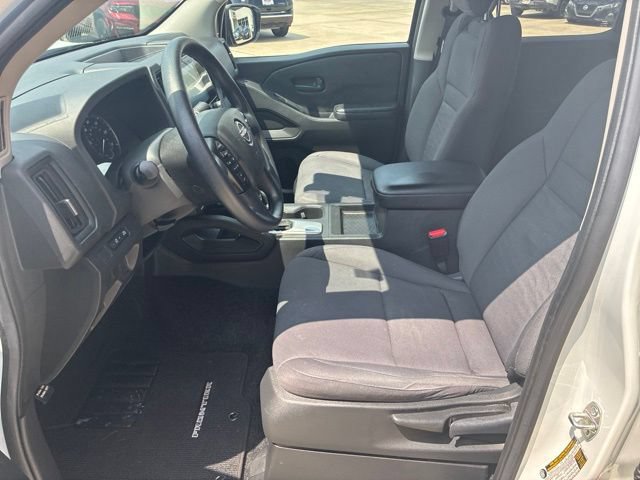 Used 2025 Nissan Frontier S RWD image 16