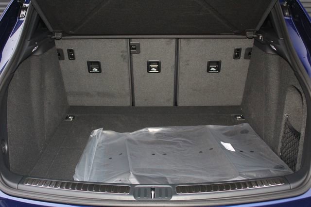 New 2026 Porsche Macan S image 12