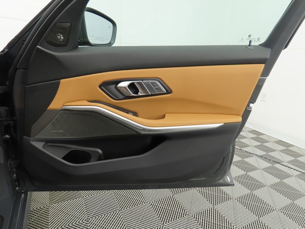 New 2026 BMW 330i Sedan w/ Premium Package image 24