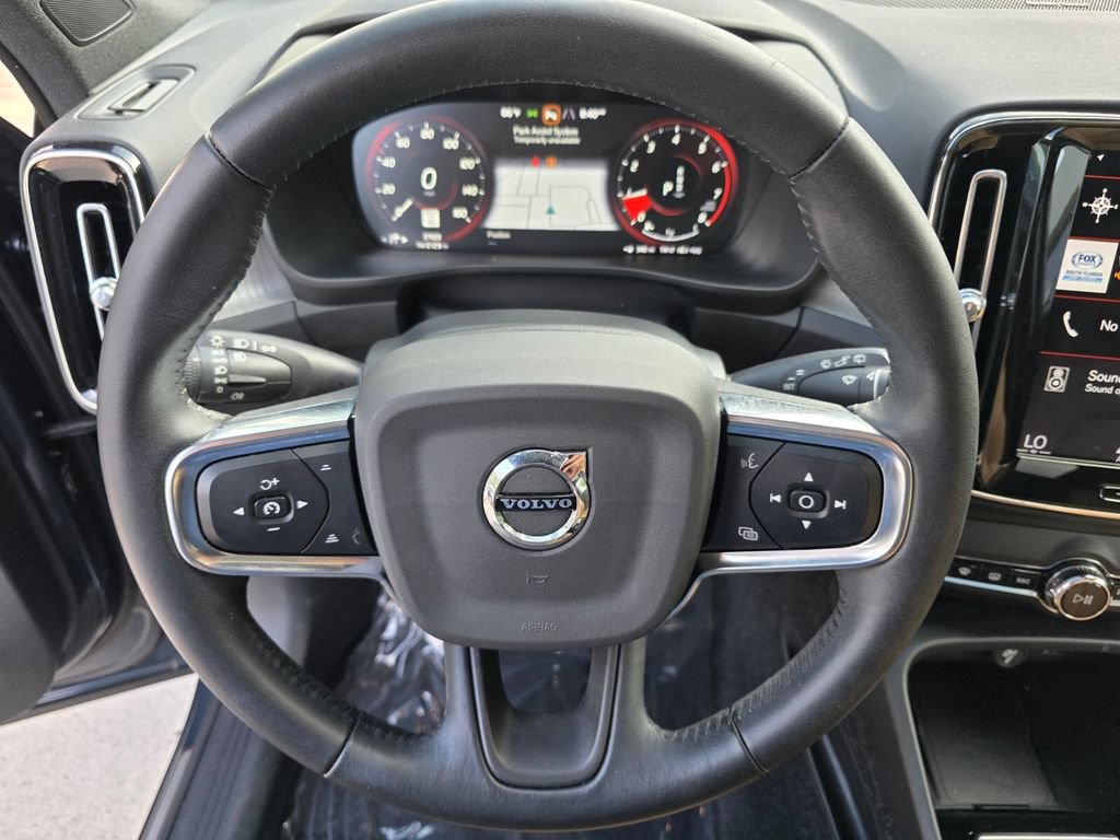Used 2020 Volvo XC40 T5 Inscription w/ Protection Package Premier AWD/4WD image 18