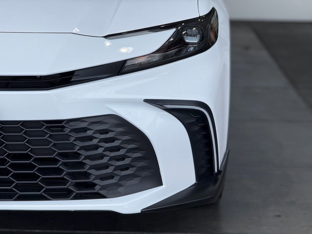 New 2026 Toyota Camry SE image 5