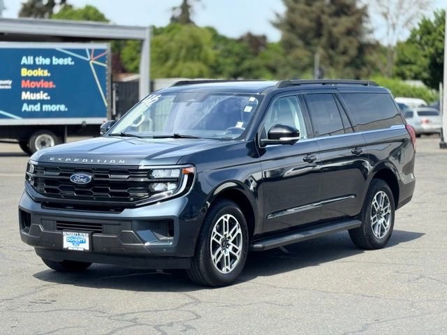 Certified 2025 Ford Expedition Max Active AWD/4WD image 4